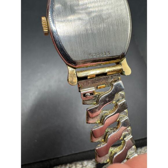 Vtg 1947 Bulova Signe Men's Mechanical Manual Wristwatch Swiss 10k RGP 26.7mm - Picture 11 of 13